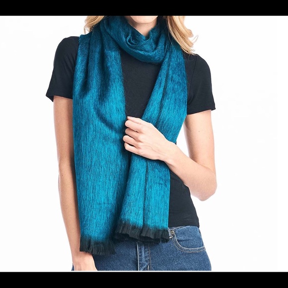 Shupaca Accessories - Luxurious Alpaca Scarf